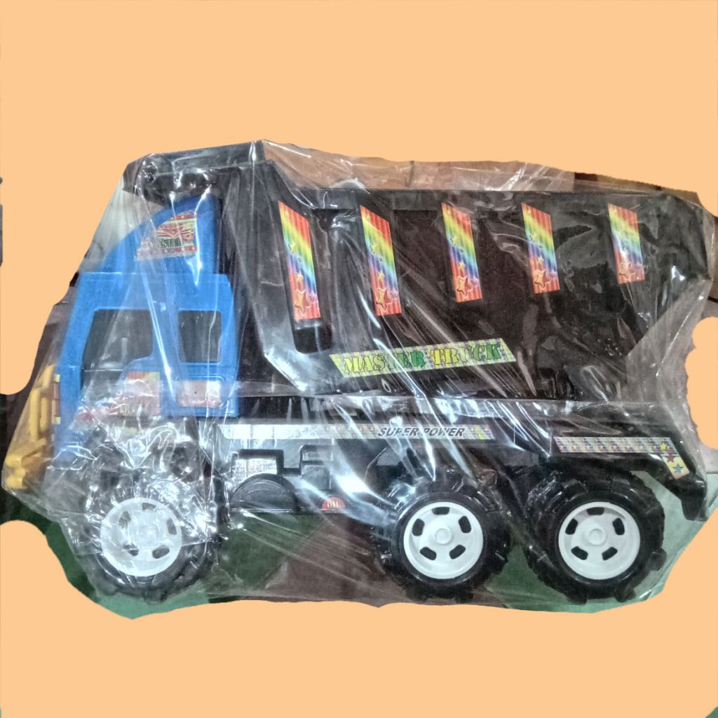 Mobil Master Truck