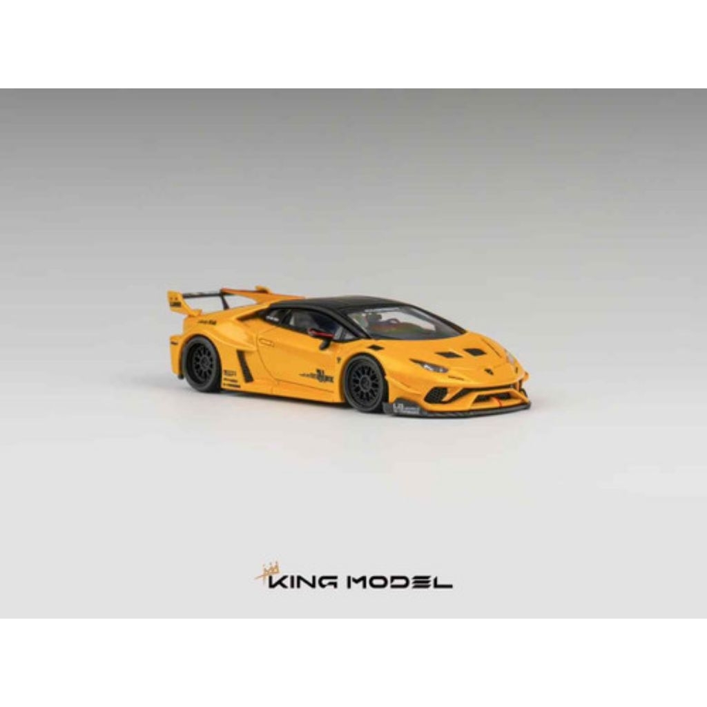 King Model Lamborghini Huracan Yellow Open Cap Engine