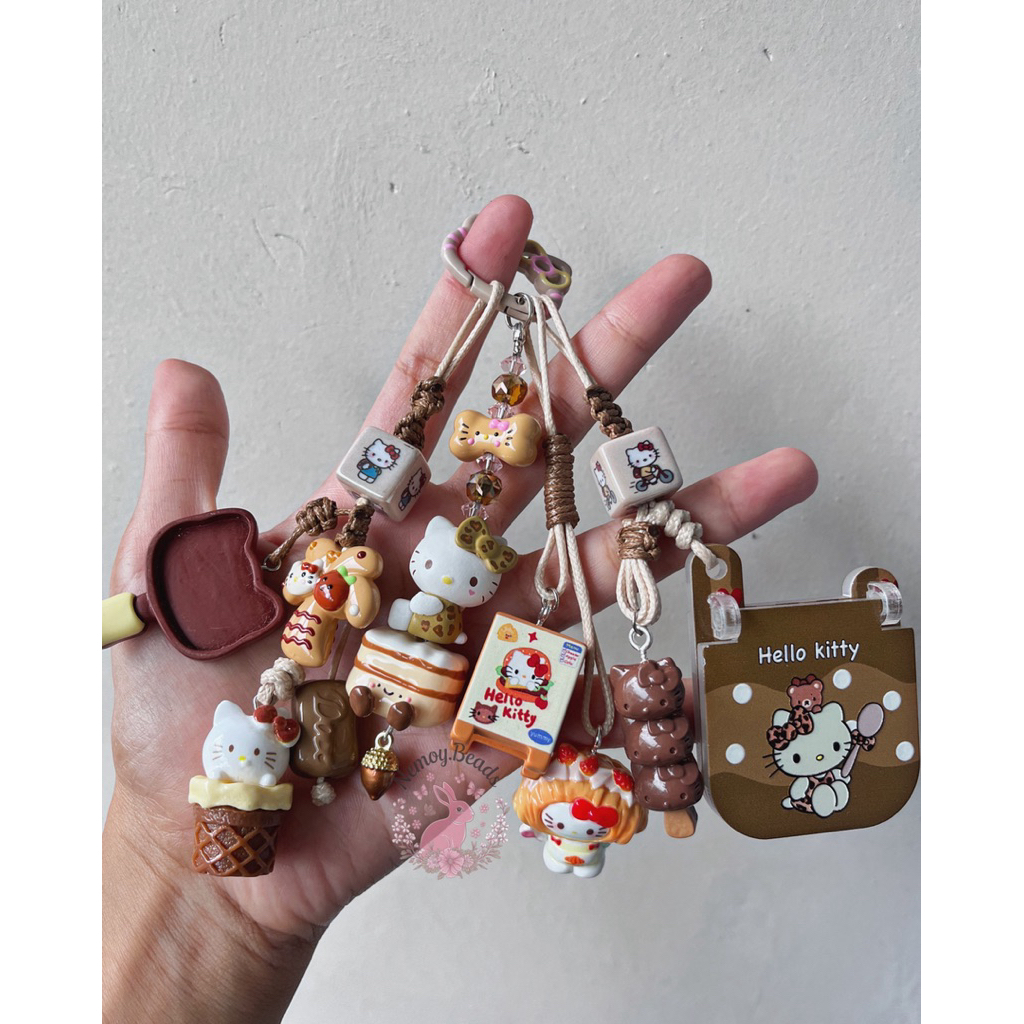 RAWR HELLO KITTY BAGCHARM