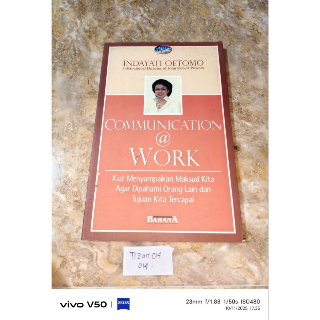 Buku Communication @work by Indayati