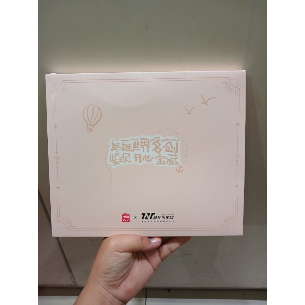 MARCHANDISE MINISO