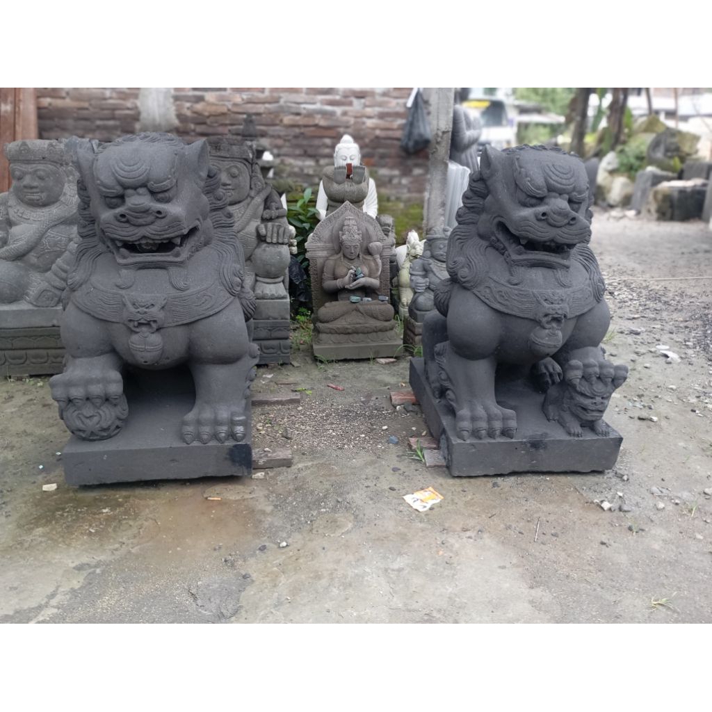 patung singa samsi