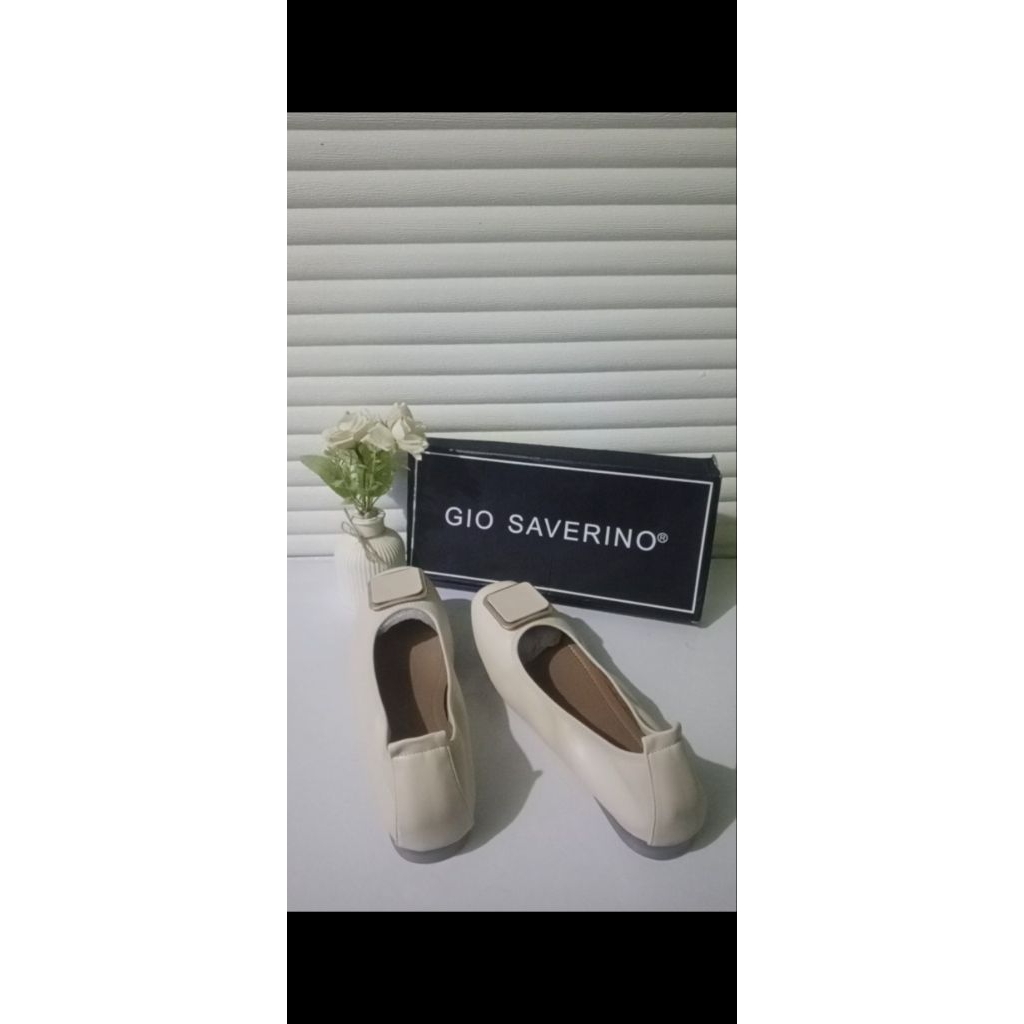 Flatshoes
