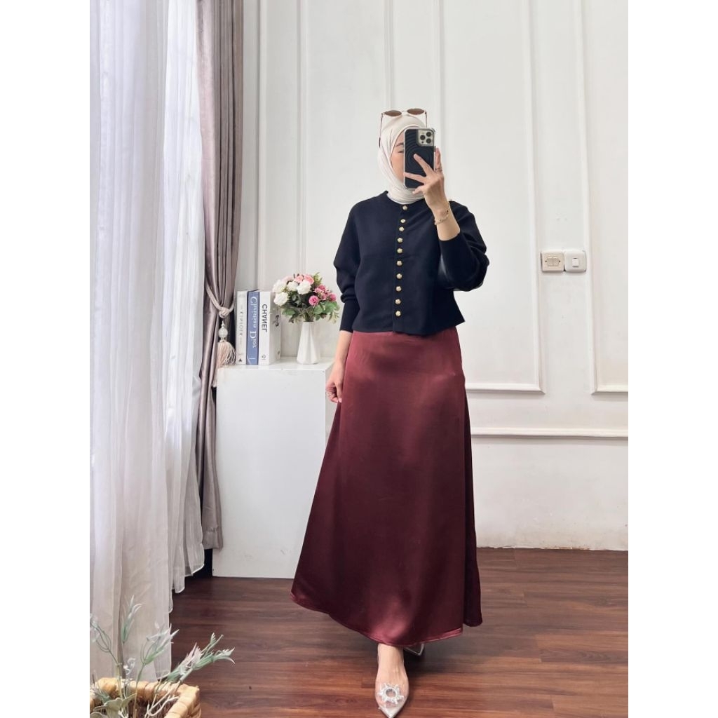 Aina Skirt