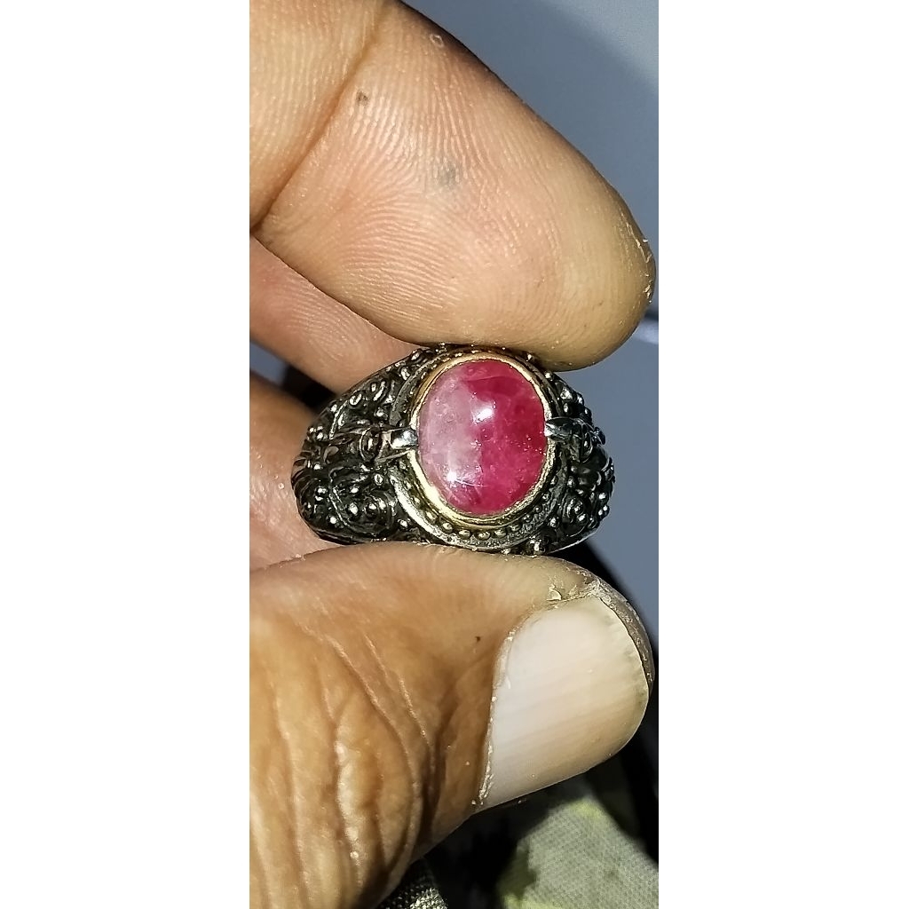 Ruby Burma Yinyang