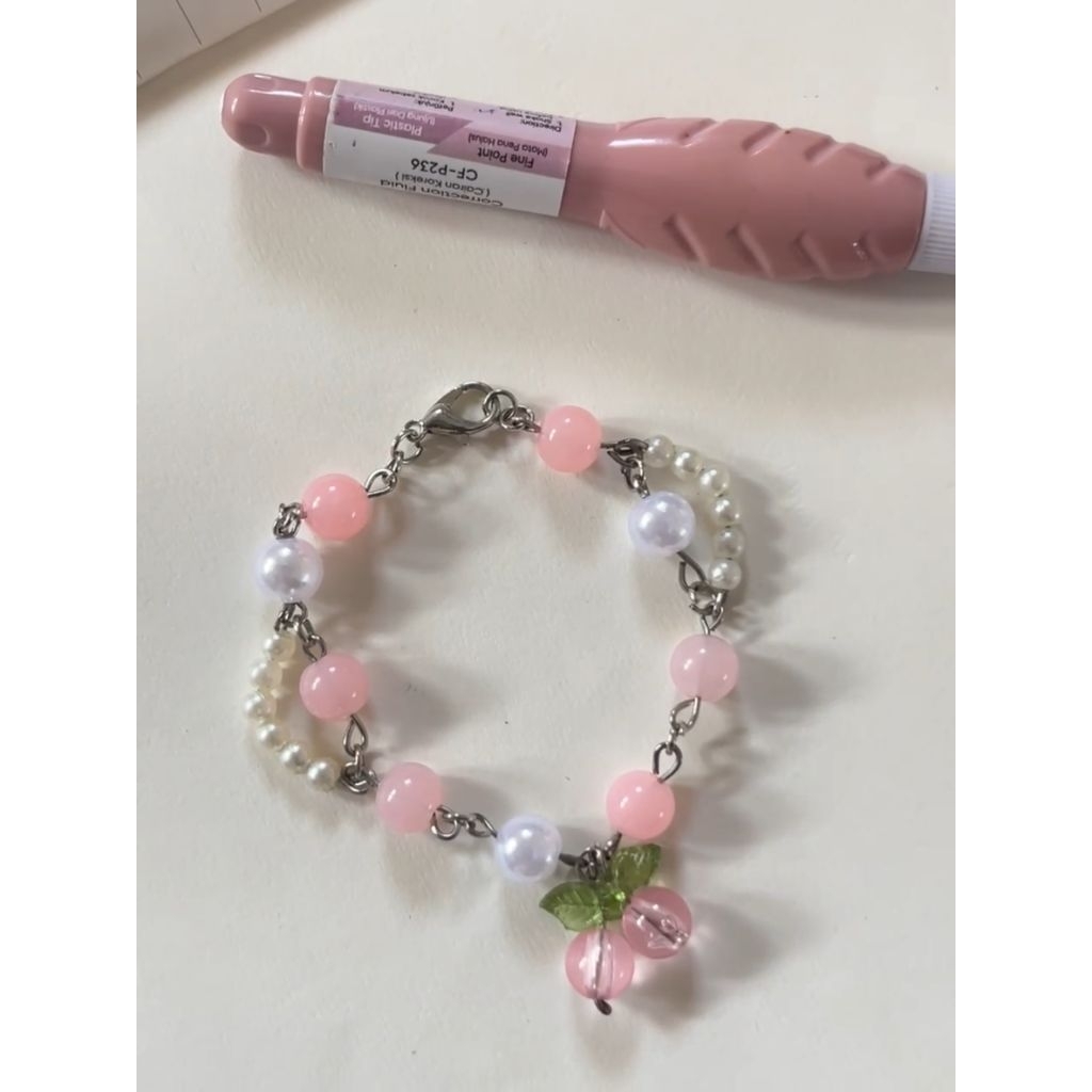 Gelang beads, — Request