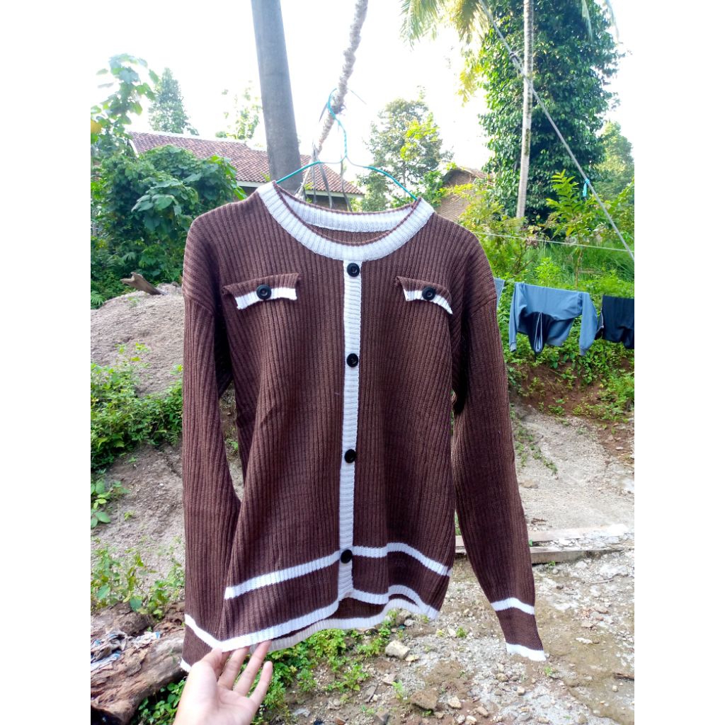 Cardigan Rajut