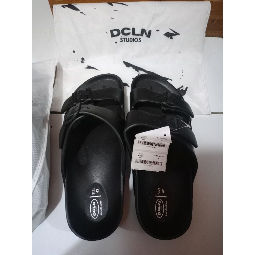 Sandal Cowok