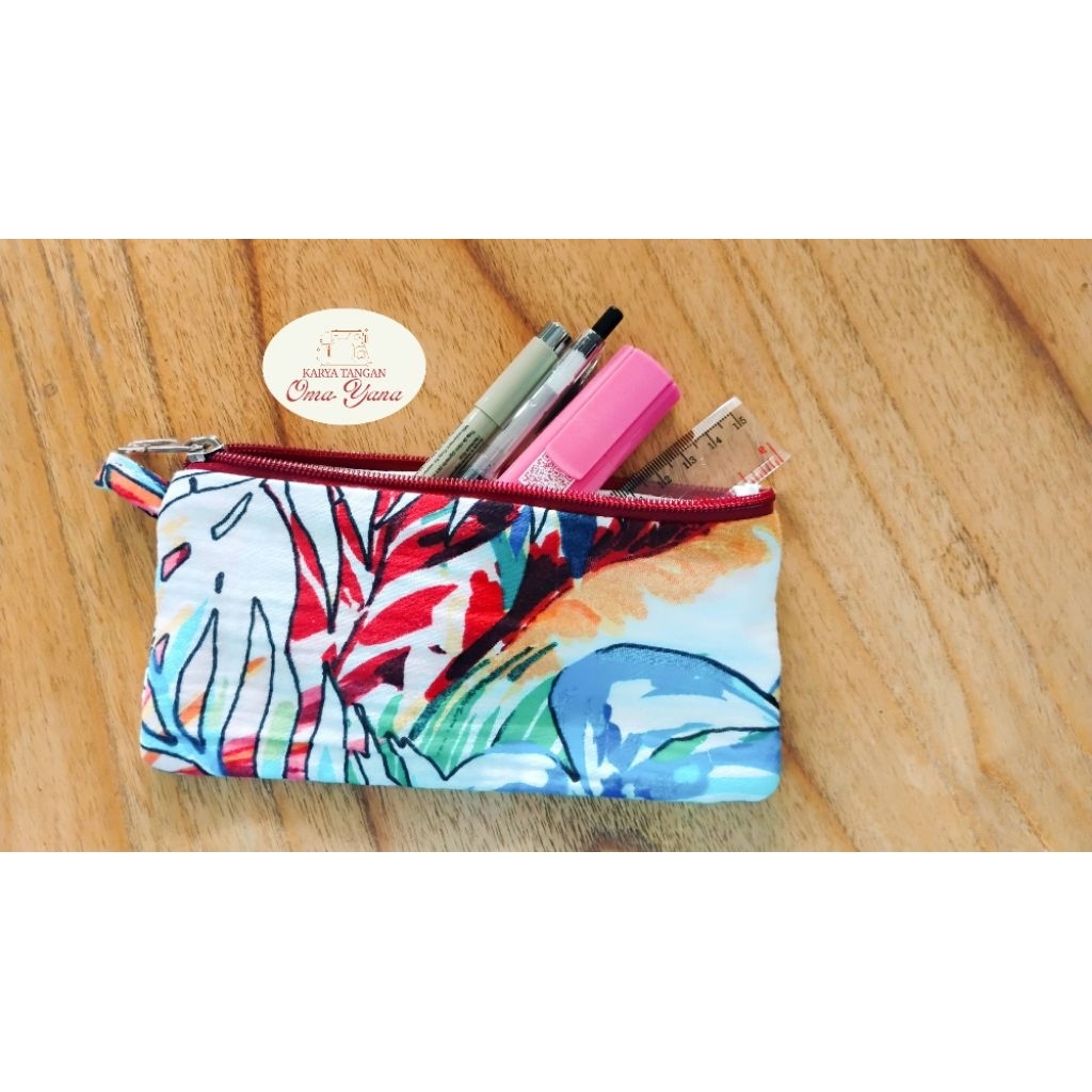 Pouch Karya Oma
