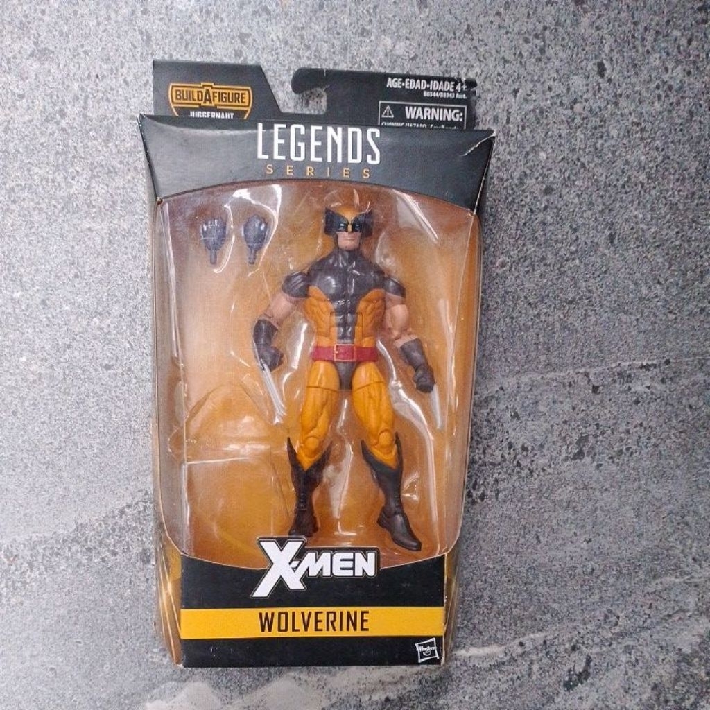 Mainan Action Figure Marvel Legends Brown Wolverine