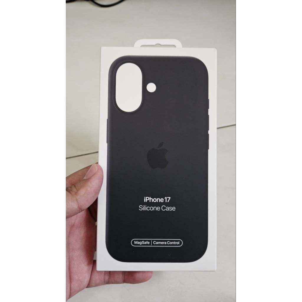 Iphone 17 Silicon Case Black Original Apple