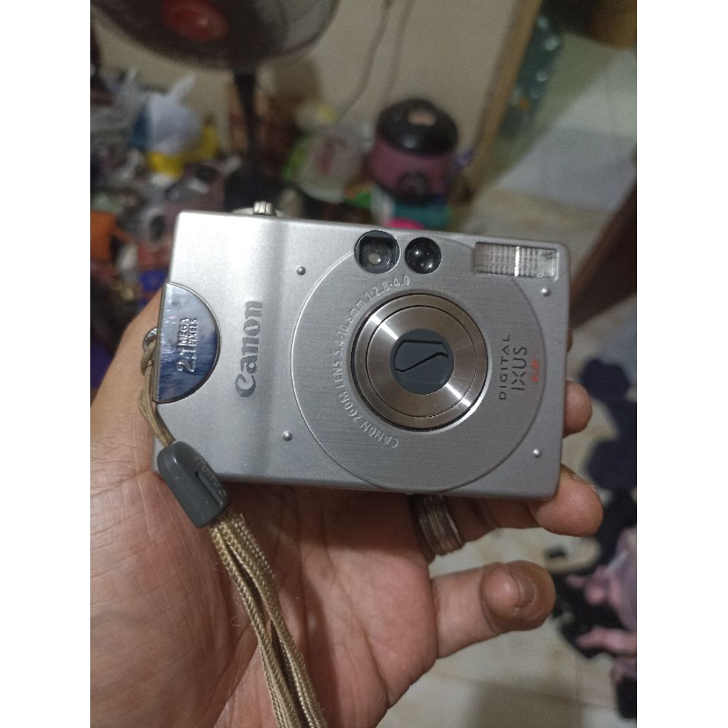 Canon Digital Ixus