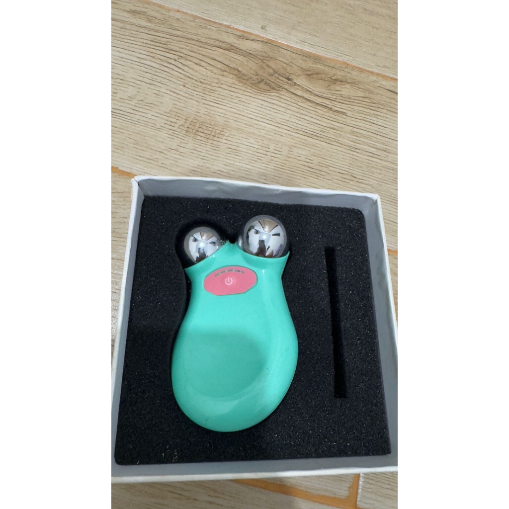 Mini Microcurrent Face Lift Machine – Preloved