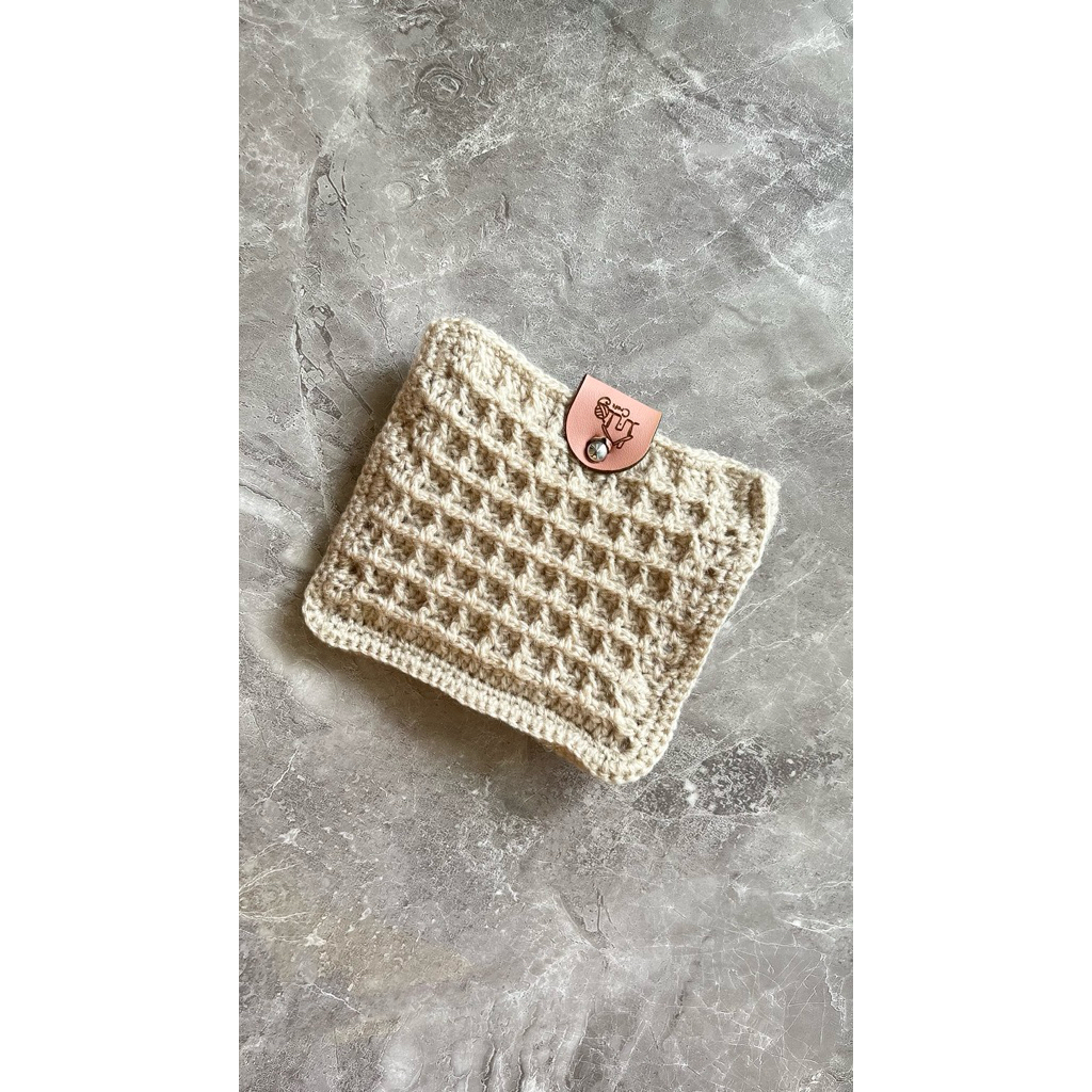 Pouch motif waffle