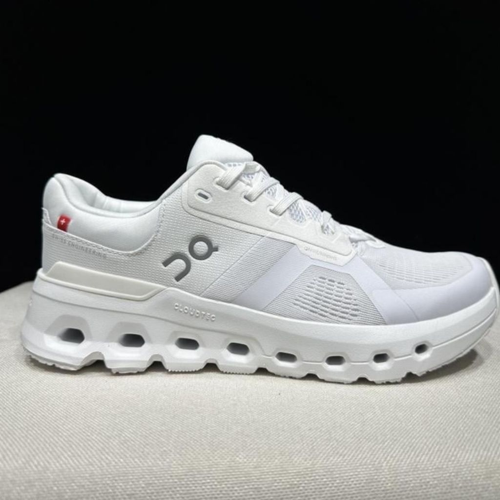 Sepatu Lari Runner 2 All White