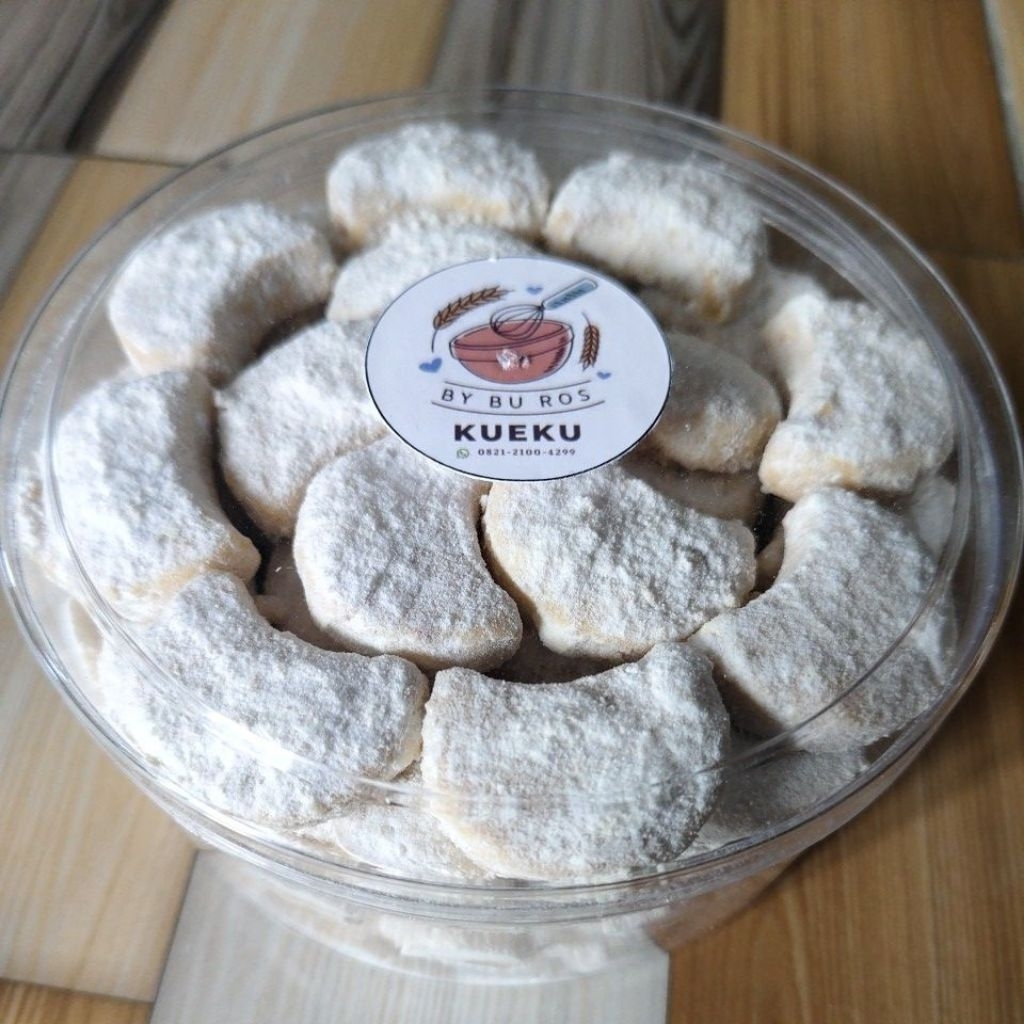 KUE SALJU PREMIUM