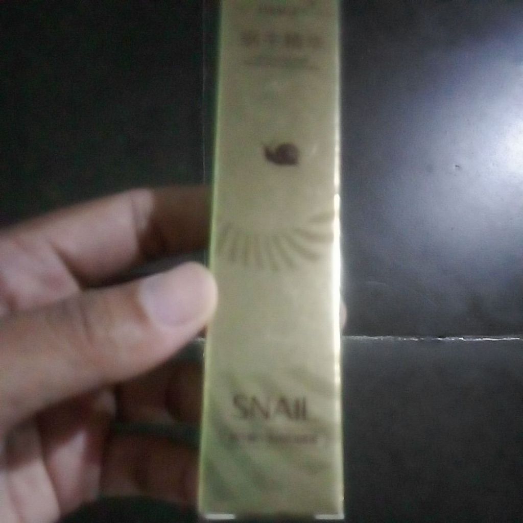 snail eye cream
