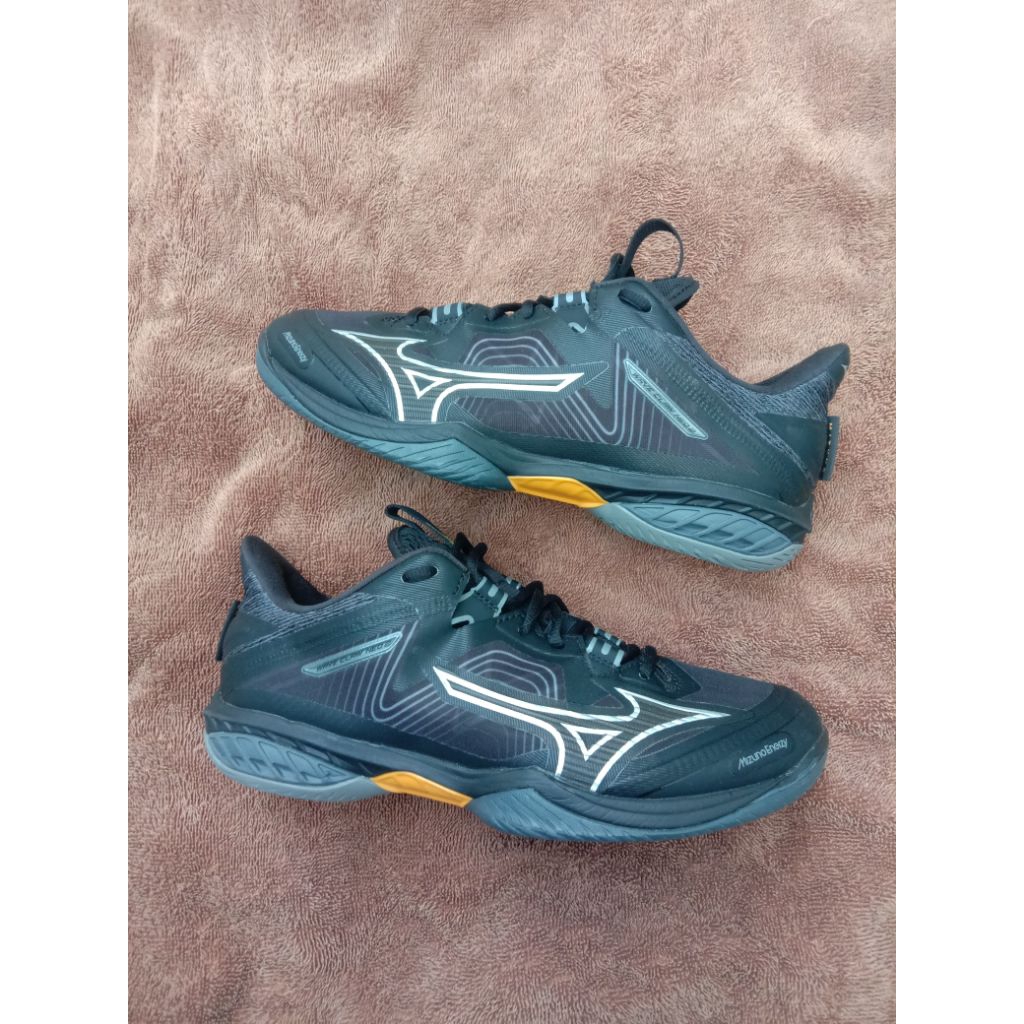 mizuno second