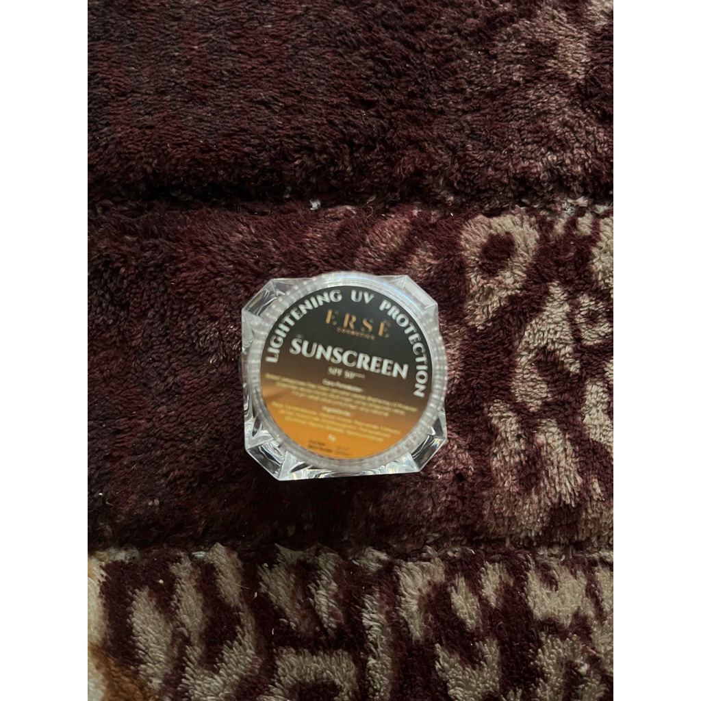 SUNSCREEN ERSE COSMETIC
