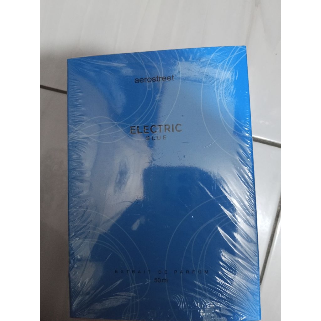 aerostreet electric blue decant