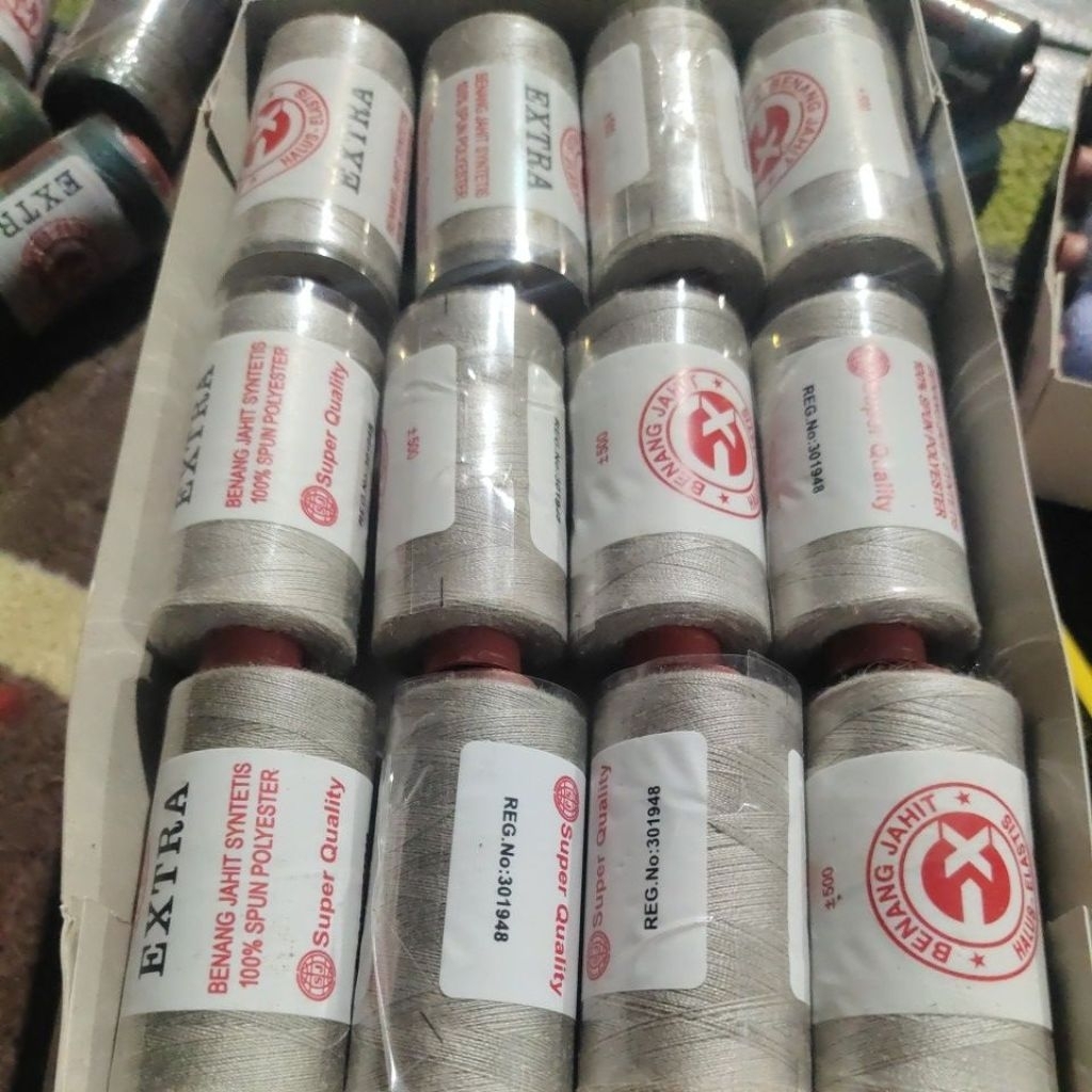 Benang Extra Abu Abu no.239