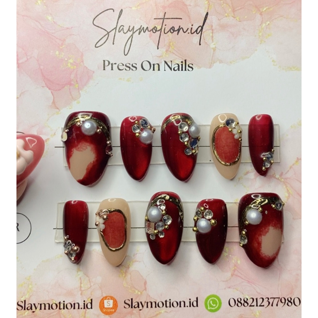 Cat Eye Maroon