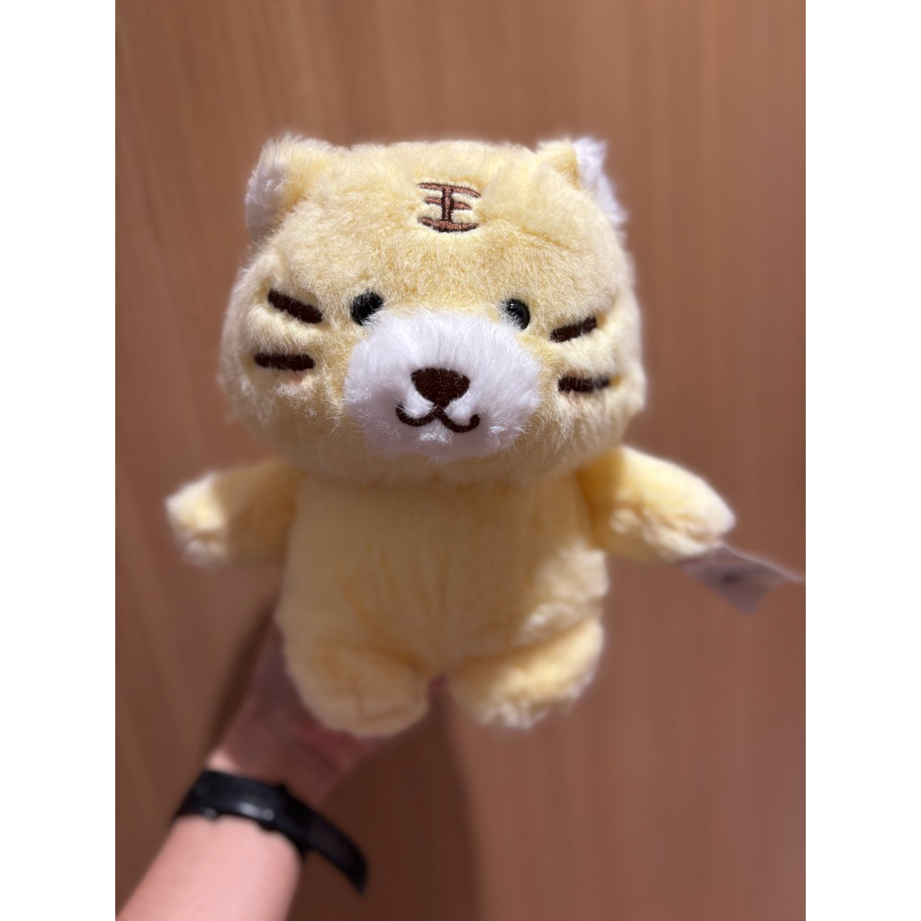 Boneka Harimau cream