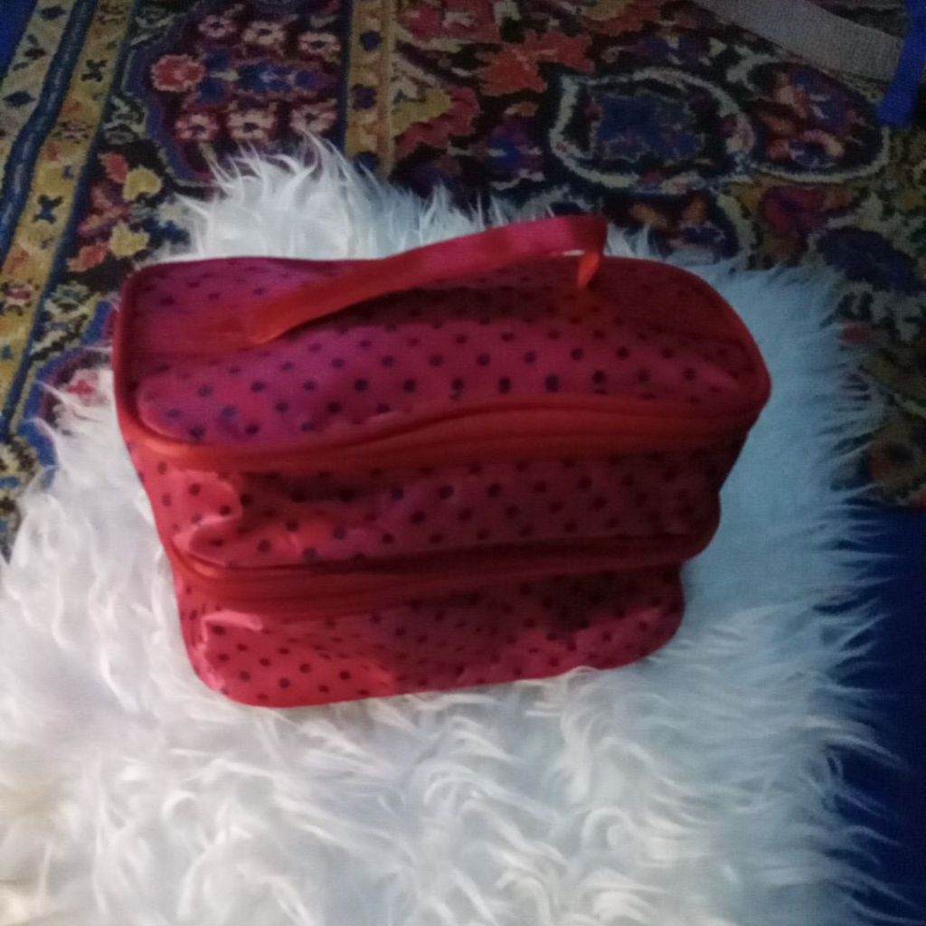 tas kosmetik[baru]