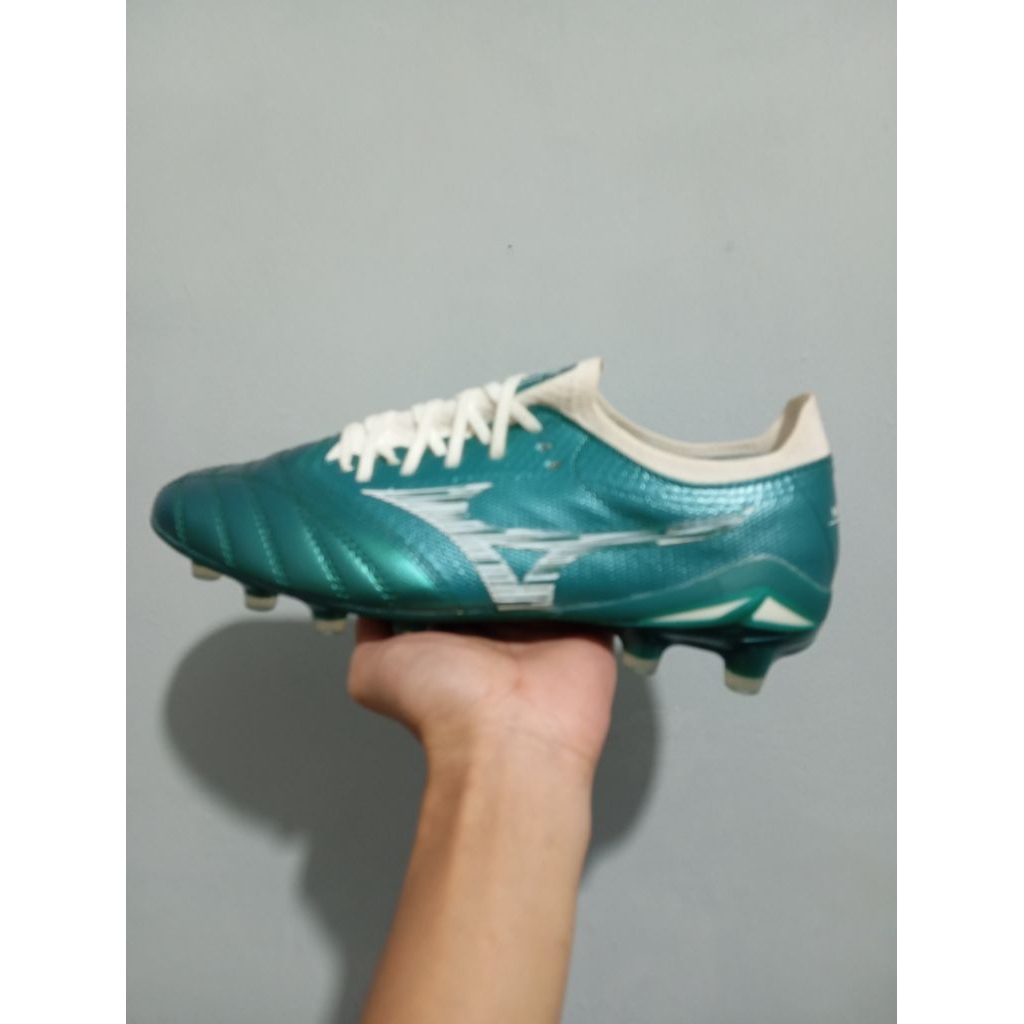 Sepatu Sepakbola Pria
