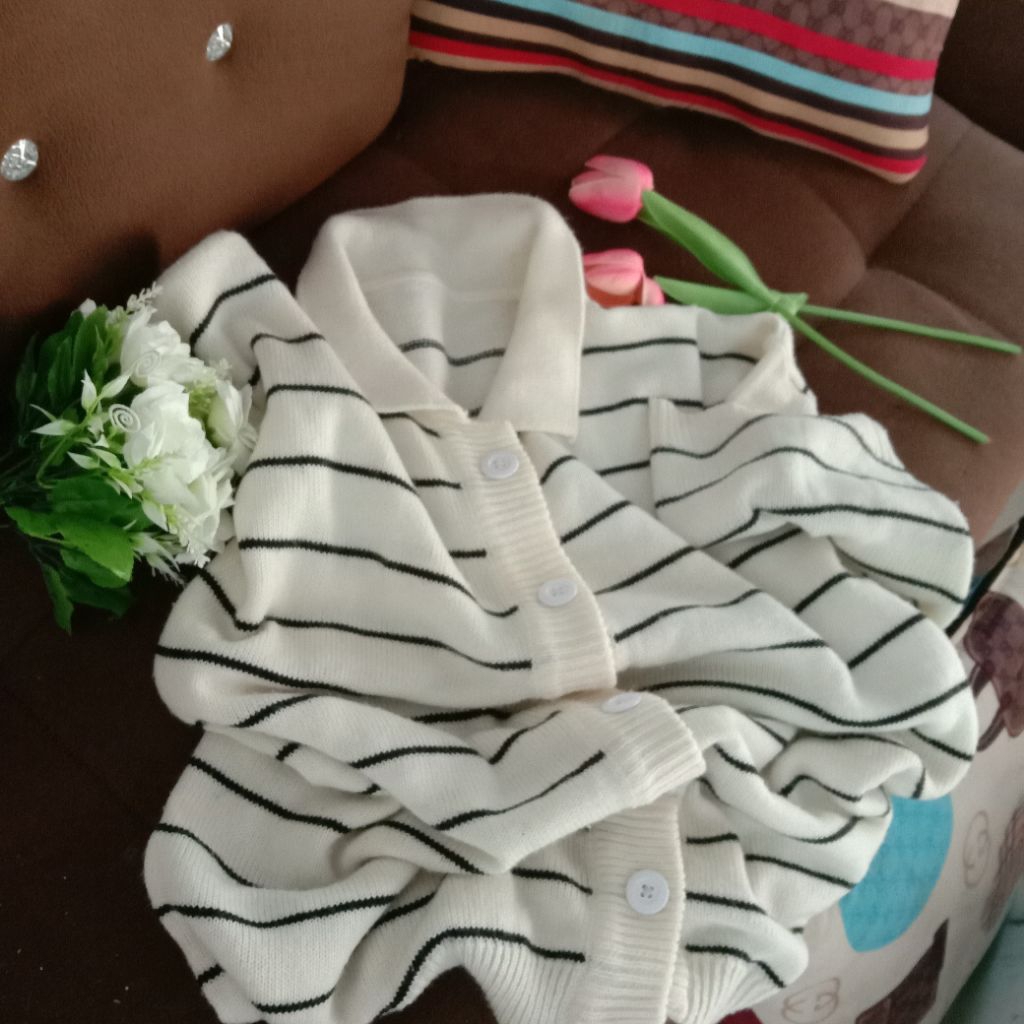 atasan Cardi salur