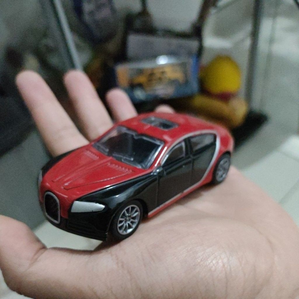 emco buggati merah