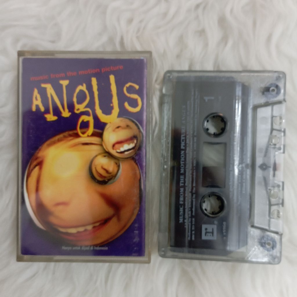 Kaset Pita ost.Angus