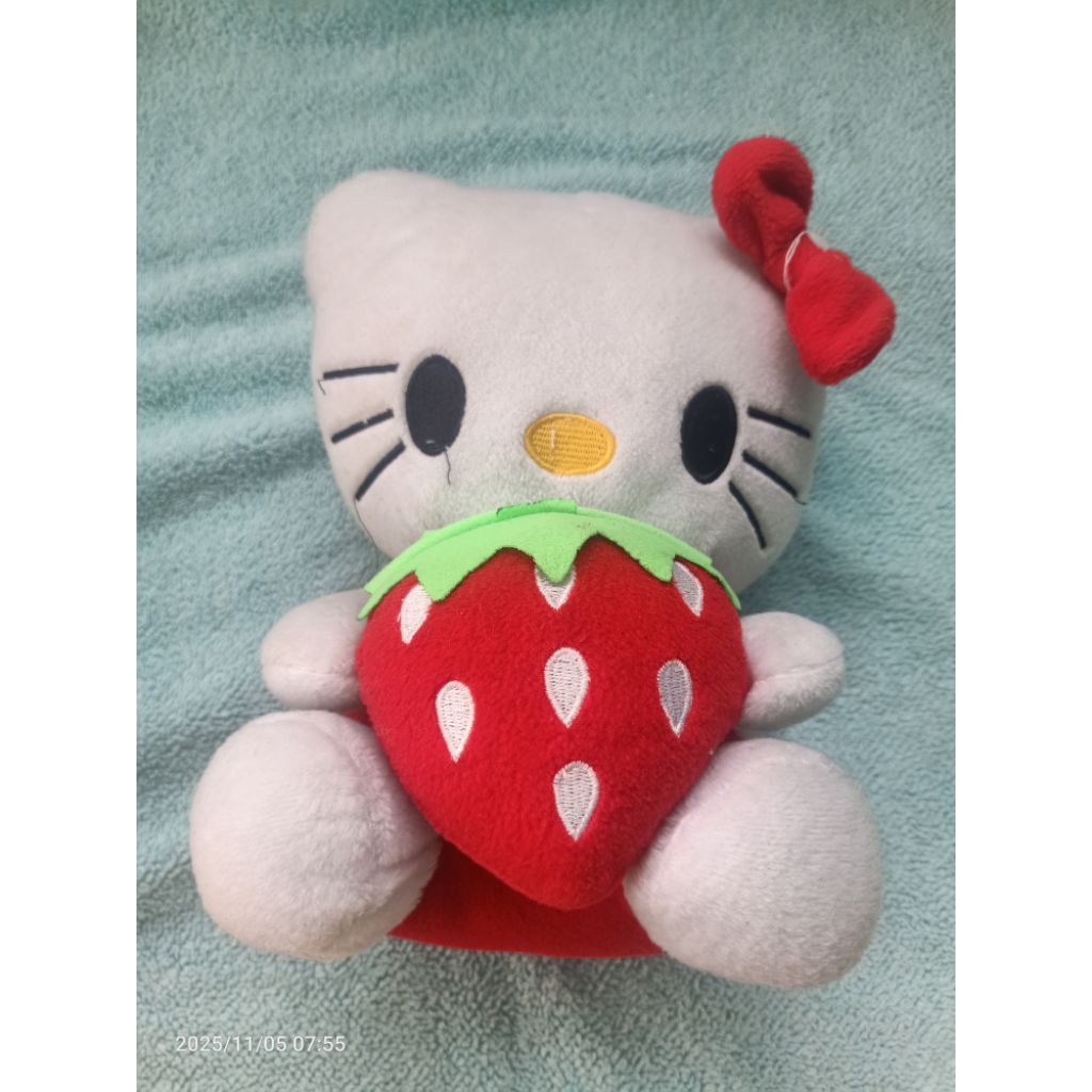 Boneka hello Kitty cantik