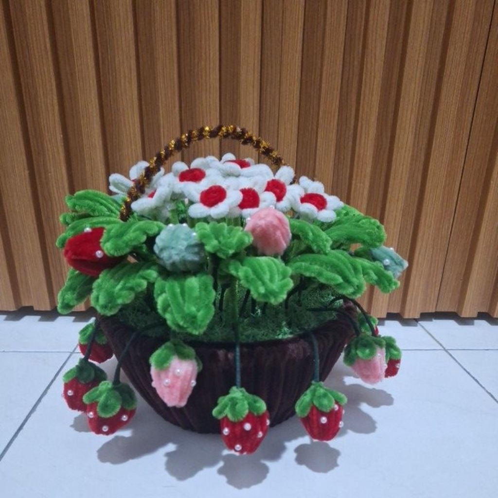 keranjang strawberry