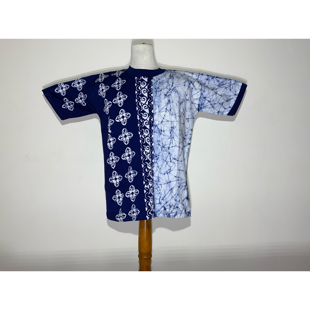 kaos/ baju batik