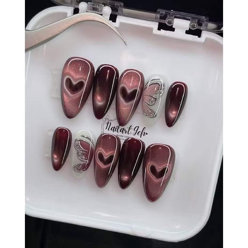 Custom Pres On Nails