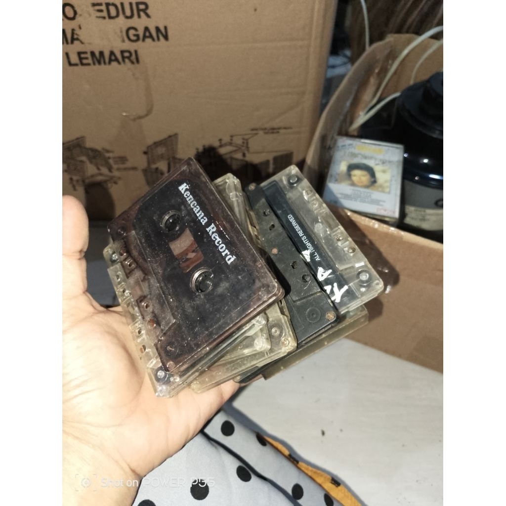 Kaset2 bekas