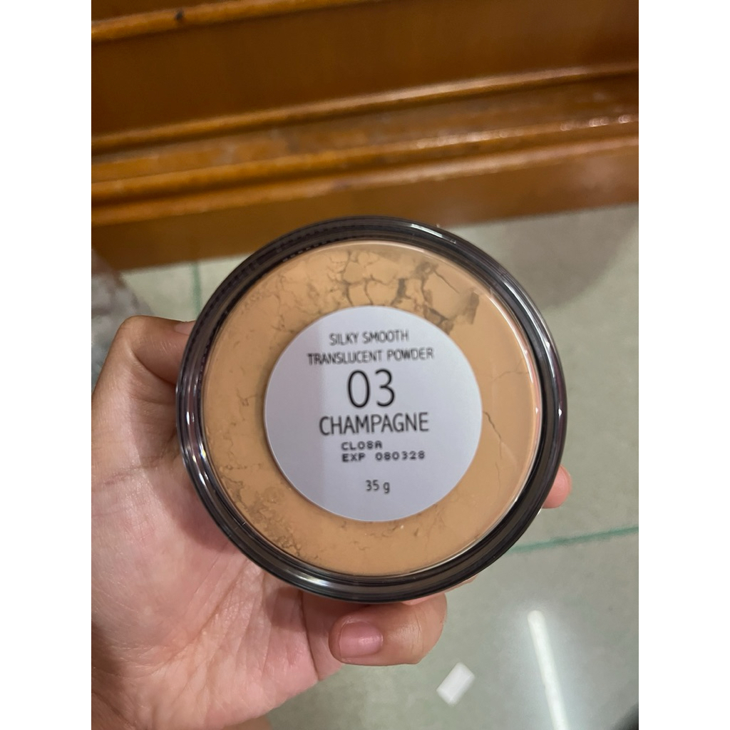 Makeover Silky smooth translucent powder 35g - prelovedkiku