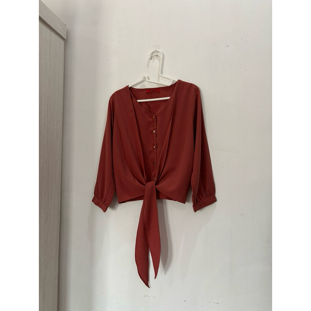 blouse crop - Romp (preloved)
