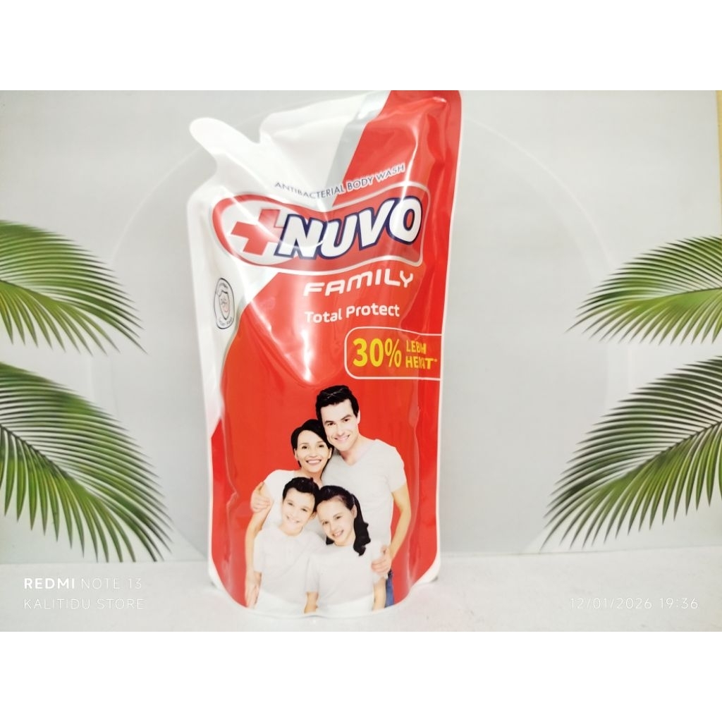 Sabun Mandi Cair Nuvo 800ml
