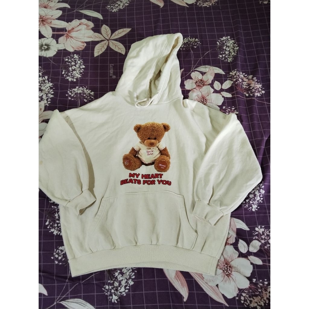 sweater hoodie