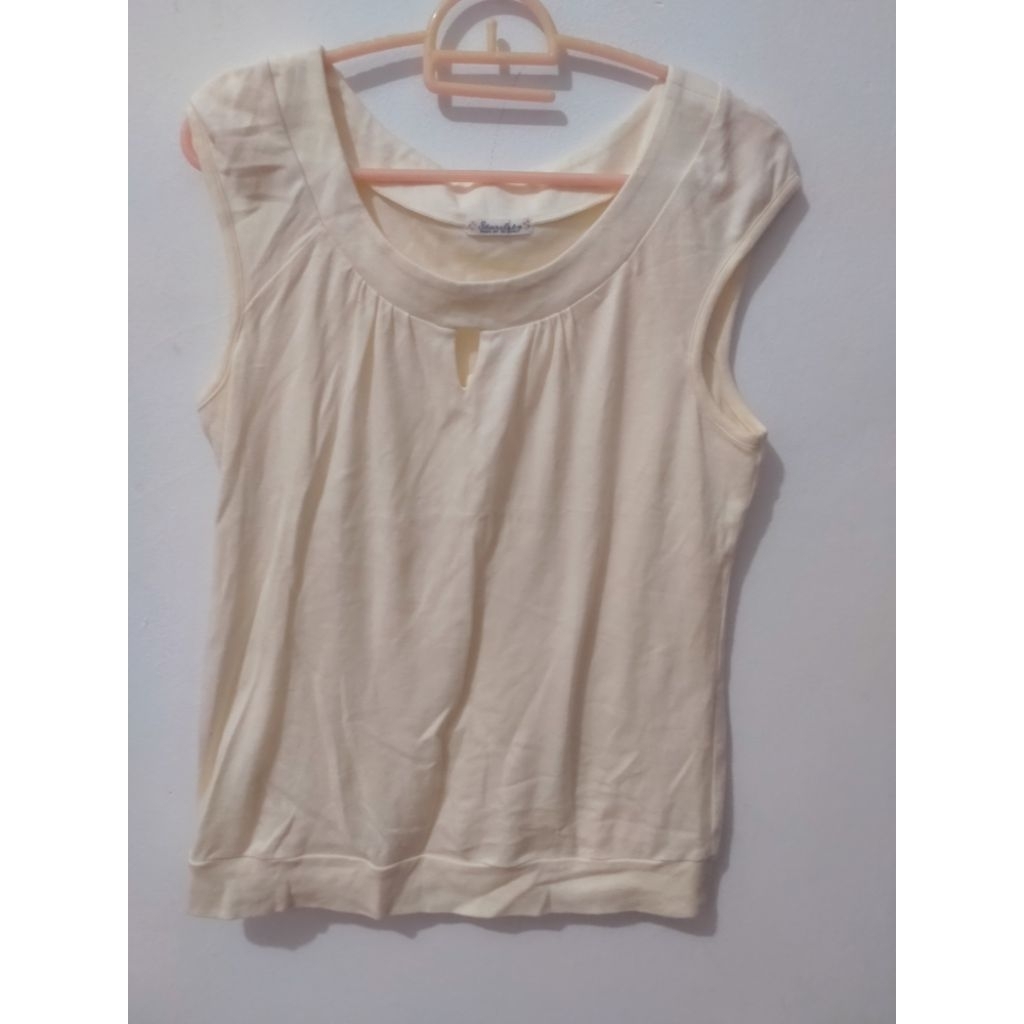 kaos premium( Preloved )