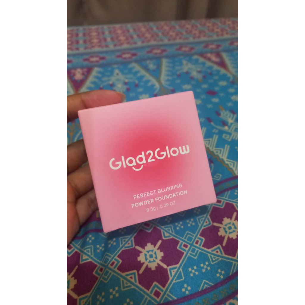 glad 2 glow