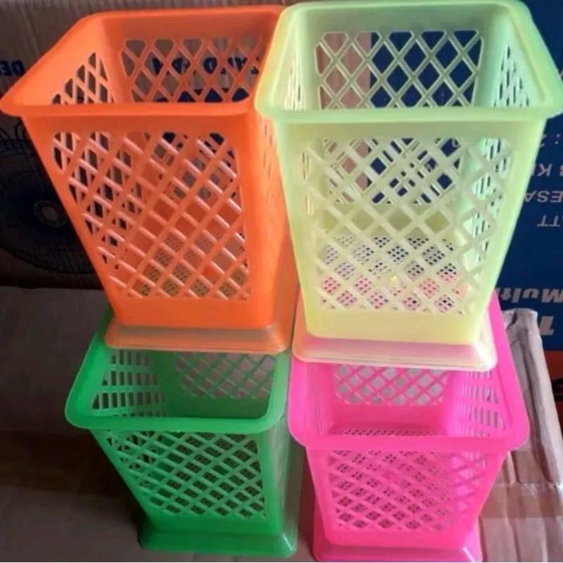 Tempat Sendok Polos warna