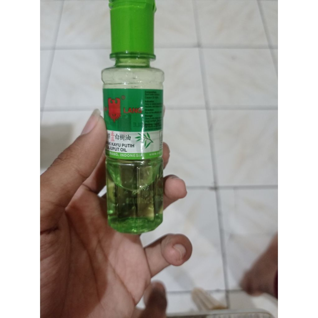 minyak kayu putih