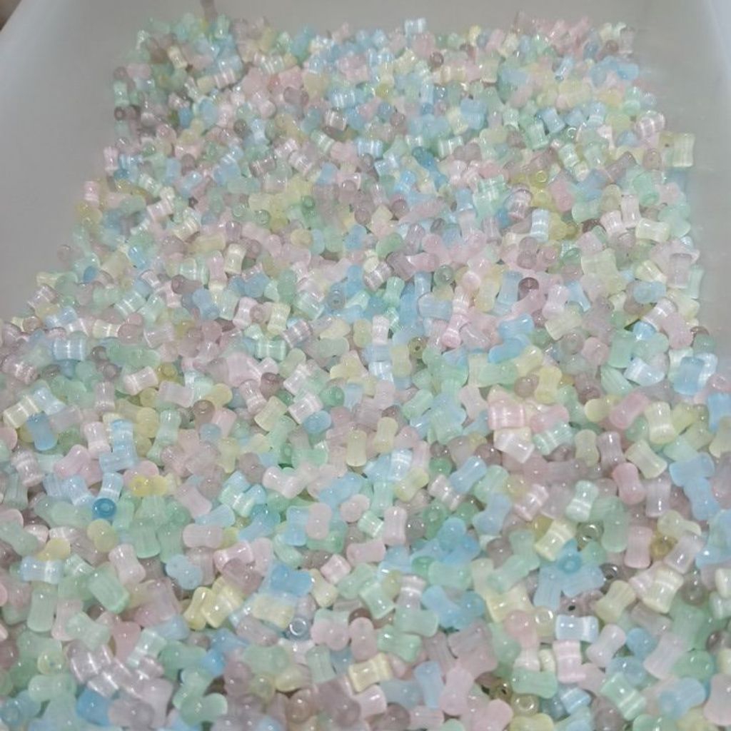 MANIK GLASS BEADS AAA