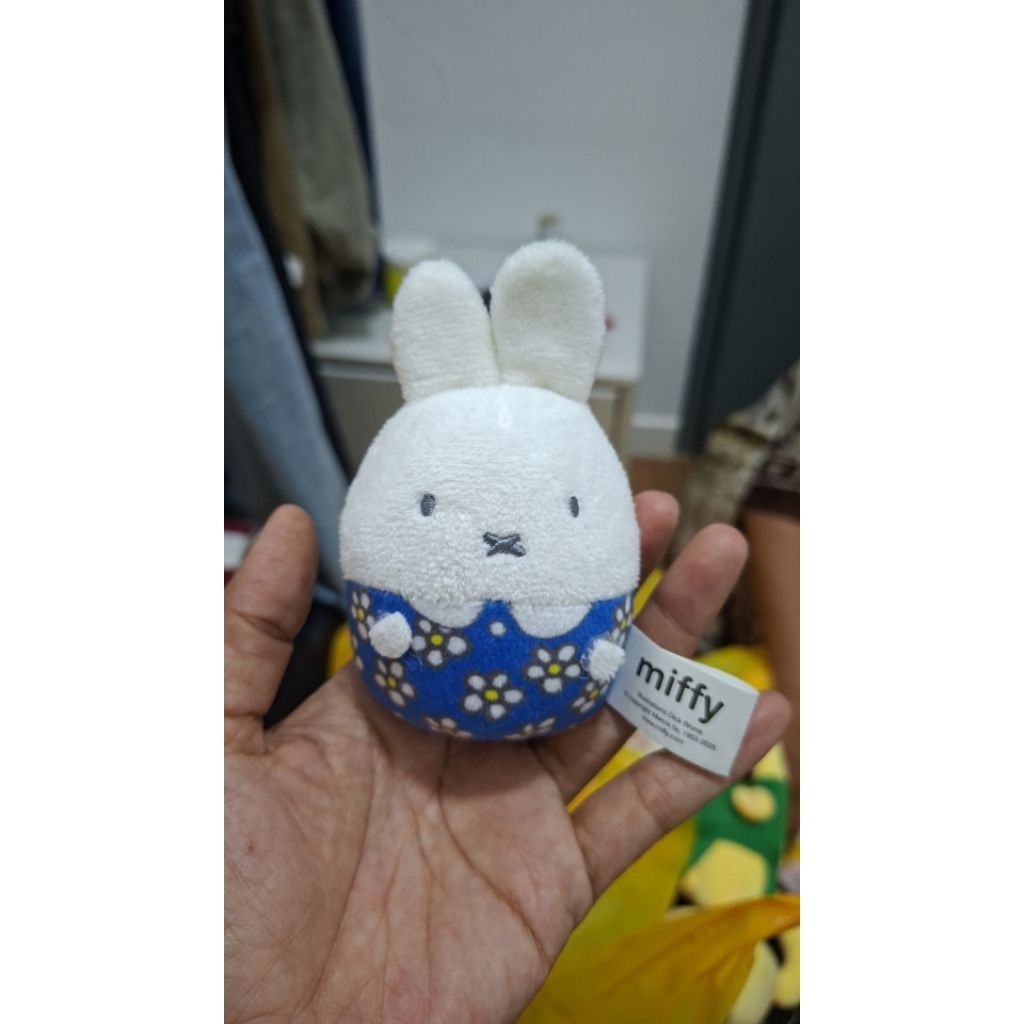 co per 1 kg .. boneka