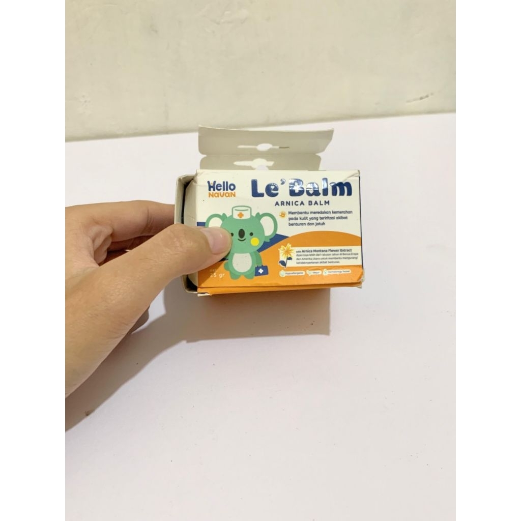 hello navan le'balm (PRELOVED)