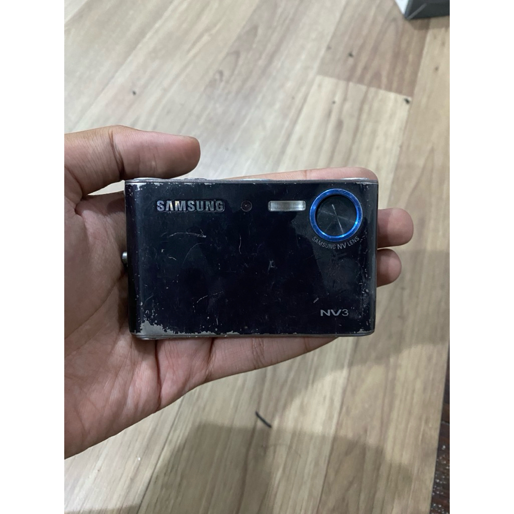 DIGICAM SAMSUNG NV3