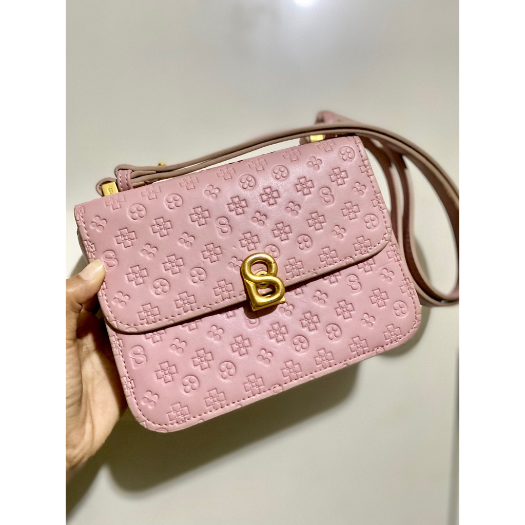 Preloved bag buttonscarves mini